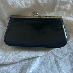 Black patent purse with kiss closure  BIJOUX